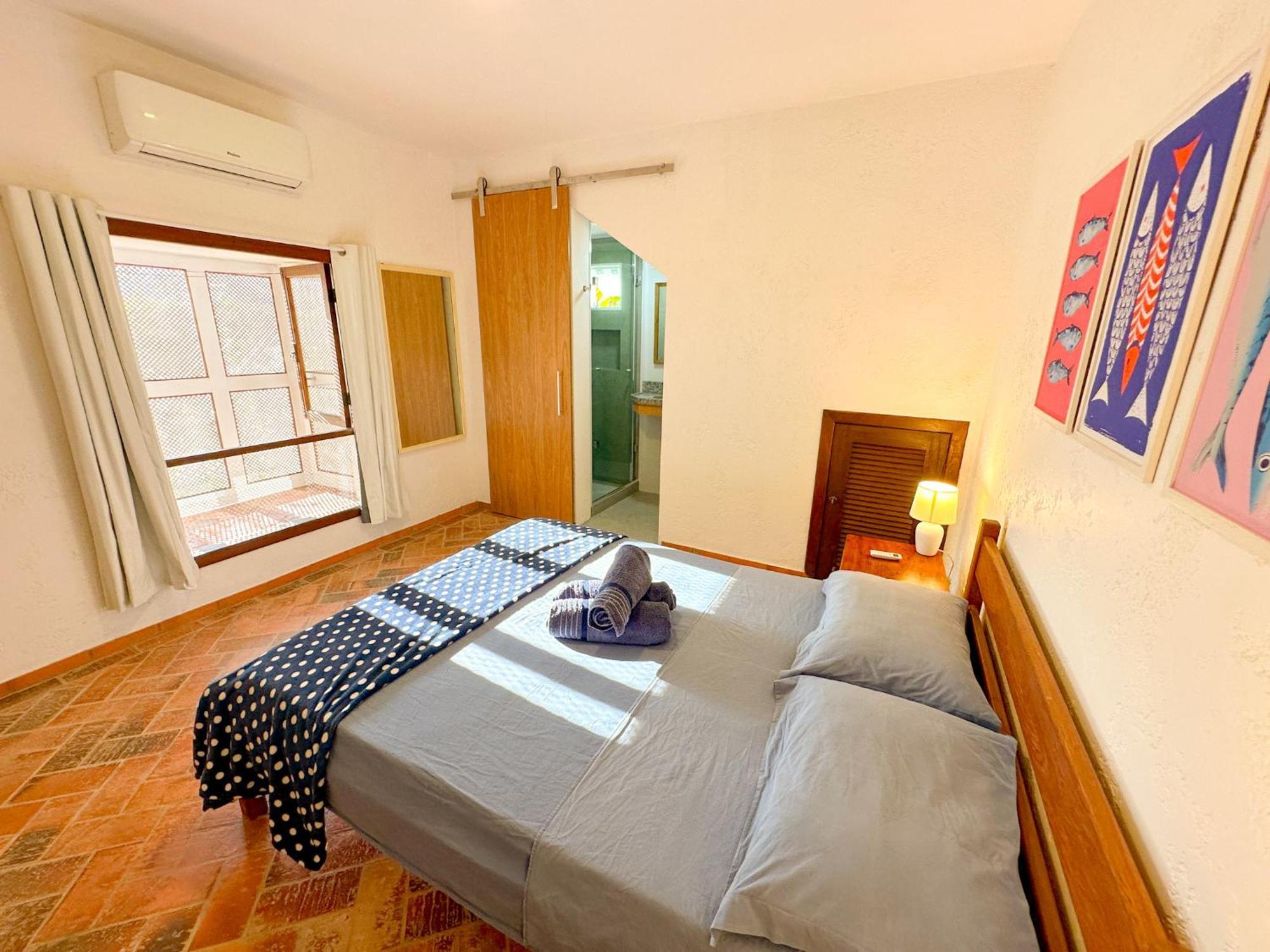 Ap/casa Com Jardim Em Na Beira Da *